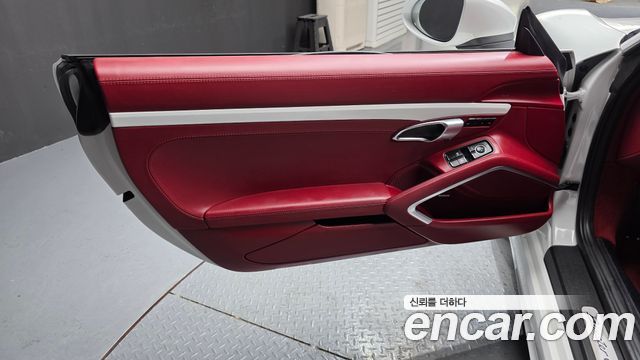 Porsche 718 Boxster 2.5 GTS 2020 — фото 24
