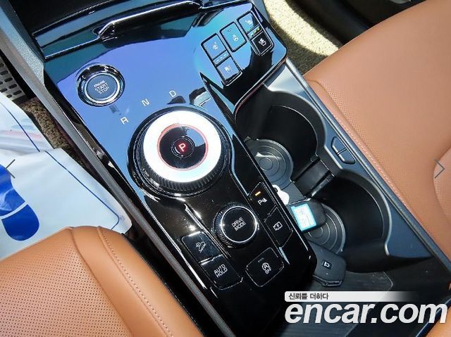Kia Sportage (V) Gasoline 1.6 Turbo 2WD Signature 2024 — фото 10
