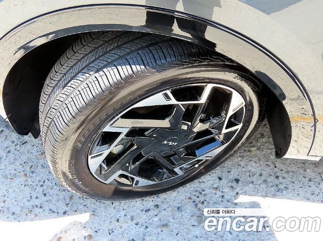 Kia Sportage (V) Gasoline 1.6 Turbo 2WD Signature 2024 — фото 24