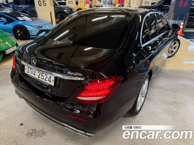 Mercedes-Benz E-Class (W213) E220d Avantgarde 2017 — фото 6