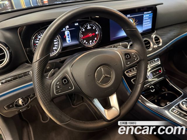 Mercedes-Benz E-Class (W213) E220d Avantgarde 2017 — фото 9