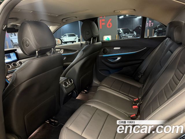 Mercedes-Benz E-Class (W213) E220d Avantgarde 2017 — фото 17