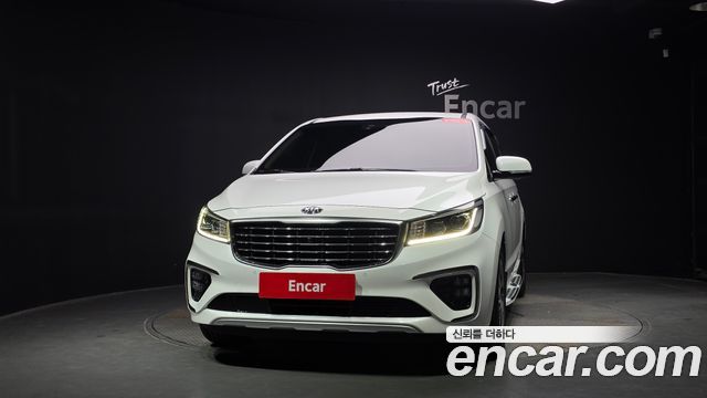 Kia Carnival Gasoline 7-Seater Limousine President 2019 — фото 3