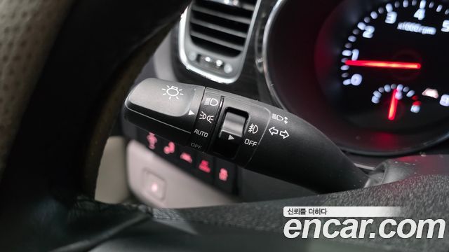 Kia Carnival Gasoline 7-Seater Limousine President 2019 — фото 33