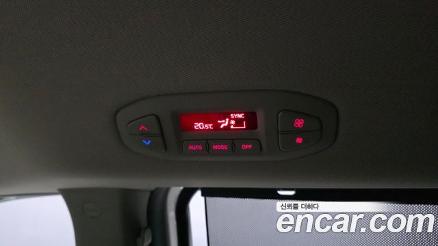 Kia Carnival Gasoline 7-Seater Limousine President 2019 — фото 34