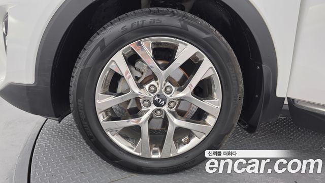 Kia Sorento Diesel 2.2 2WD Marster 2020 — фото 5