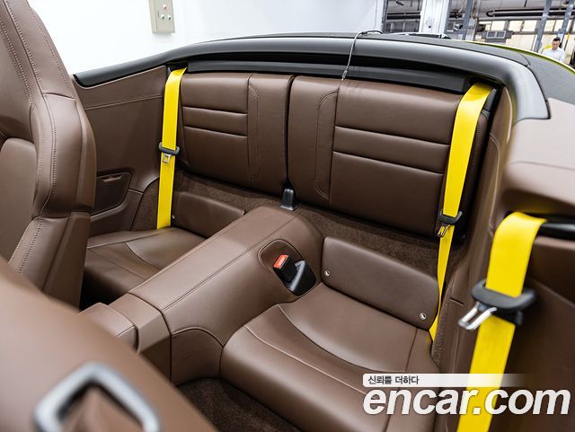 Porsche 911 (992) Carrera 4 GTS Cabriolet 2025 — фото 18