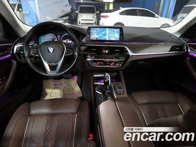 BMW 5 Series (G30) 520d xDrive Luxury Plus 2018 — фото 7