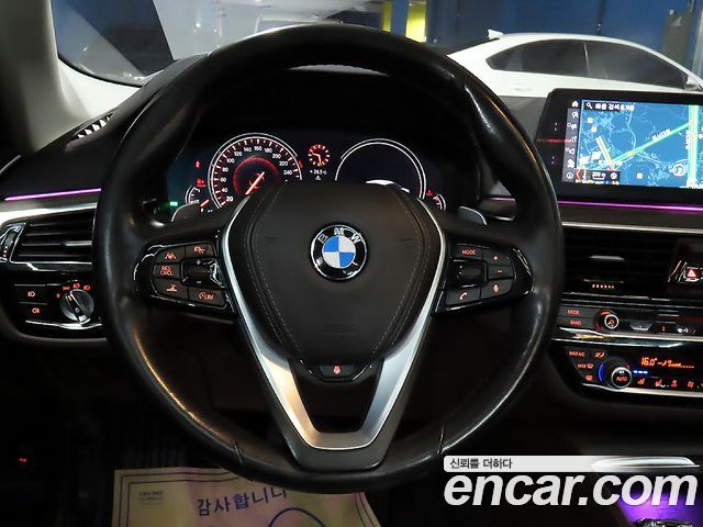 BMW 5 Series (G30) 520d xDrive Luxury Plus 2018 — фото 18