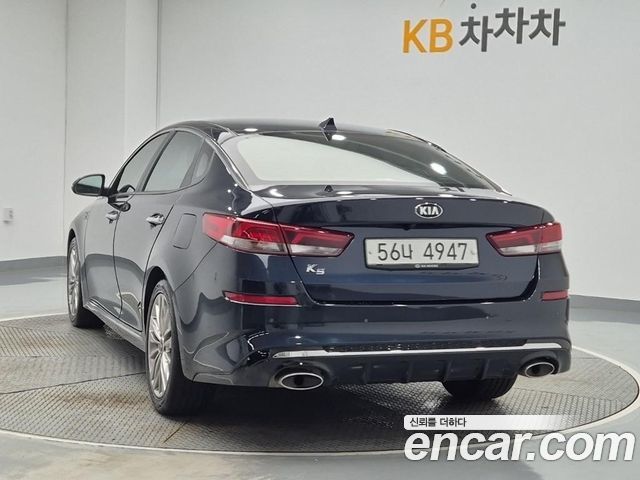 Kia K5 (II) 2.0 Noblesse 2019 — фото 4