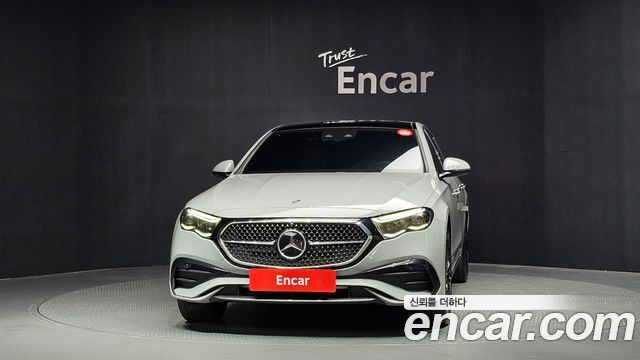 Mercedes-Benz E-Class (W214) E300 4MATIC AMG Line Premiere Special 2024 — фото 3
