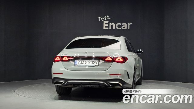 Mercedes-Benz E-Class (W214) E300 4MATIC AMG Line Premiere Special 2024 — фото 4