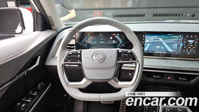 KG Mobility (SsangYong) Torres EVX E7 2024 — фото 13