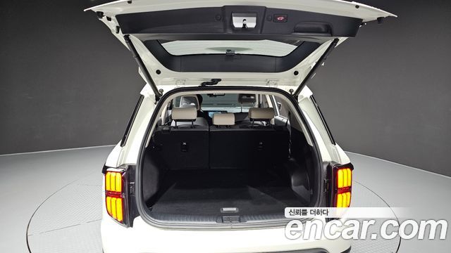 KG Mobility (SsangYong) Torres EVX E7 2024 — фото 37