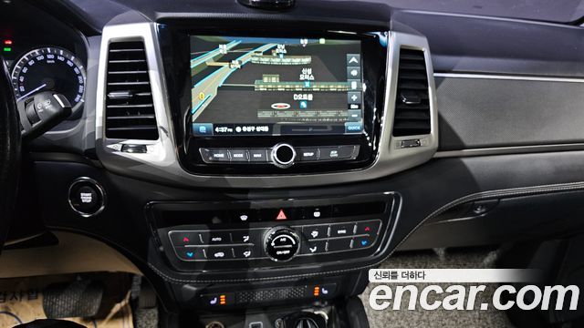 KG Mobility (SsangYong) Rexton Sports Diesel 2.2 4WD Prestige 2019 — фото 13