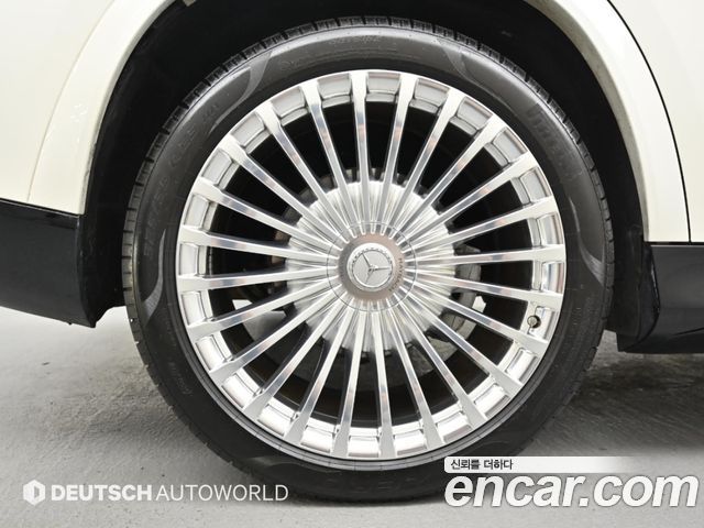 Mercedes-Benz GLS-Class (X167) Maybach GLS600 4MATIC 2023 — фото 5