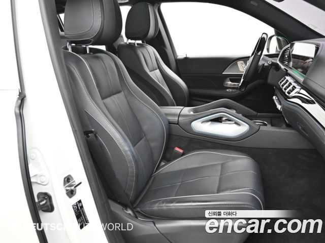 Mercedes-Benz GLS-Class (X167) Maybach GLS600 4MATIC 2023 — фото 10