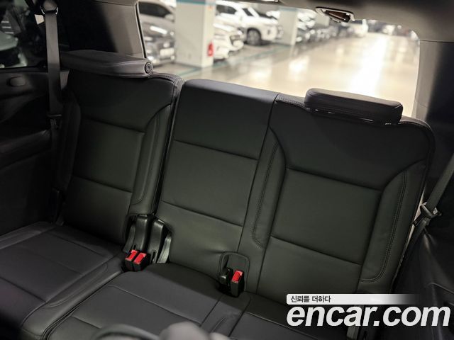 Chevrolet Tahoe 6.2 High Country 4WD 2023 — фото 9
