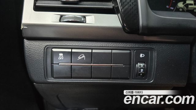 KG Mobility (SsangYong) Rexton Sports Diesel 2.2 2WD Prestige 2021 — фото 27