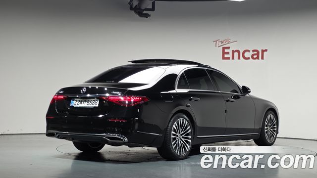 Mercedes-Benz S-Class (W223) S580L 4MATIC 2021 — фото 2