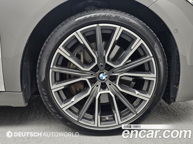 BMW 7 Series (G11) 745Le iPerformance M Sport 2021 — фото 5