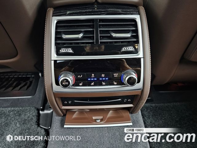 BMW 7 Series (G11) 745Le iPerformance M Sport 2021 — фото 20