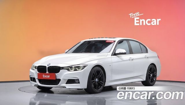 BMW 3 Series (F30) 330i M Sport Shadow