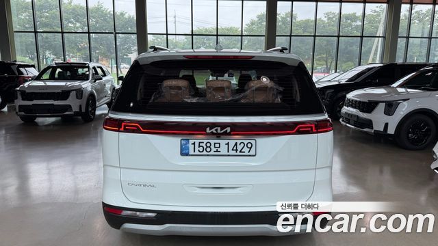Kia Carnival (IV) Gasoline 9-Seater Prestige 2023 — фото 4