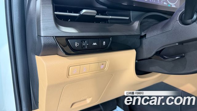 Kia Carnival (IV) Gasoline 9-Seater Prestige 2023 — фото 16