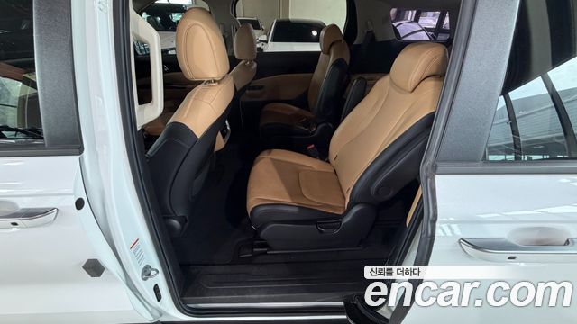 Kia Carnival (IV) Gasoline 9-Seater Prestige 2023 — фото 21