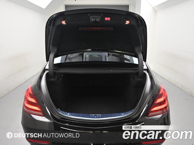 Mercedes-Benz S-Class (W222) S560L 4MATIC 2019 — фото 23