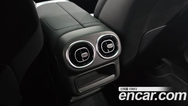 Mercedes-Benz GLC-Class (X254) GLC300 4MATIC Avnatgarde Coupe 2025 — фото 33