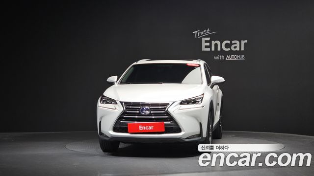 Lexus NX300h Supreme 2017 — фото 3