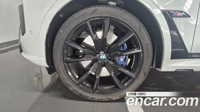 BMW X7 (G07) M60i xDrive M sport 6STR 2024 — фото 5