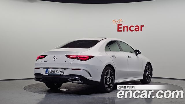Mercedes-Benz CLA-Class (C118) CLA250 4MATIC 2023 — фото 2