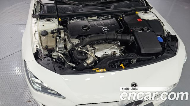 Mercedes-Benz CLA-Class (C118) CLA250 4MATIC 2023 — фото 6