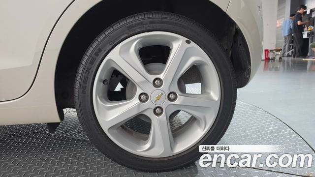 Chevrolet Spark Premier 2019 — фото 27