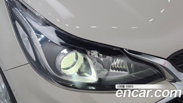 Chevrolet Spark Premier 2019 — фото 28
