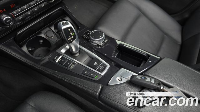 BMW 5 Series (F10) 520d M Aero Dynamic 2016 — фото 9