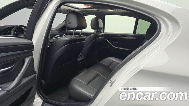 BMW 5 Series (F10) 520d M Aero Dynamic 2016 — фото 11