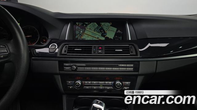BMW 5 Series (F10) 520d M Aero Dynamic 2016 — фото 13