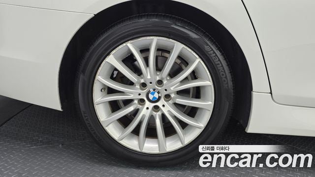 BMW 5 Series (F10) 520d M Aero Dynamic 2016 — фото 21