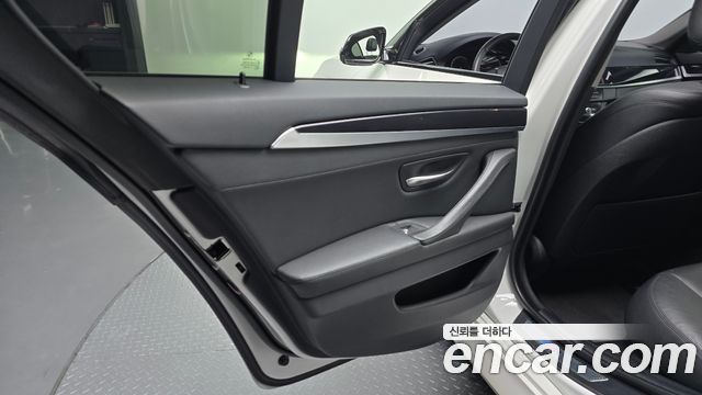 BMW 5 Series (F10) 520d M Aero Dynamic 2016 — фото 25