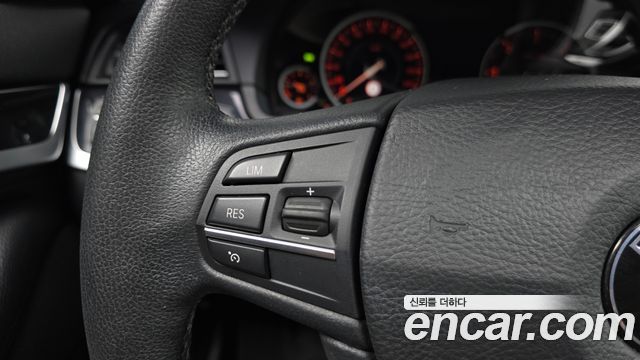 BMW 5 Series (F10) 520d M Aero Dynamic 2016 — фото 29