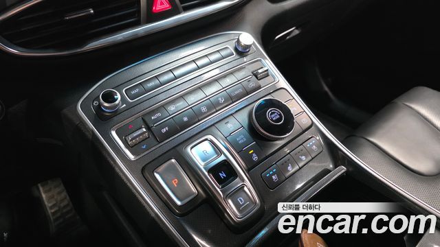 Hyundai Santa Fe Gasoline 2.5T 2WD Prestige 2021 — фото 9