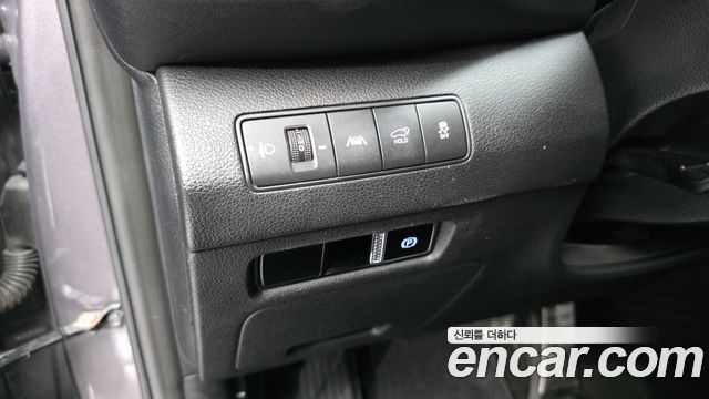 Hyundai Santa Fe Gasoline 2.5T 2WD Prestige 2021 — фото 17