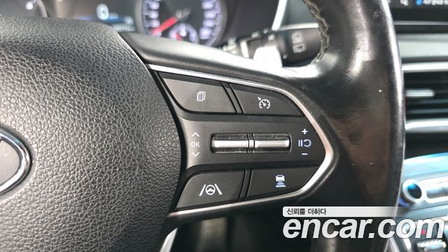 Hyundai Santa Fe Gasoline 2.5T 2WD Prestige 2021 — фото 30