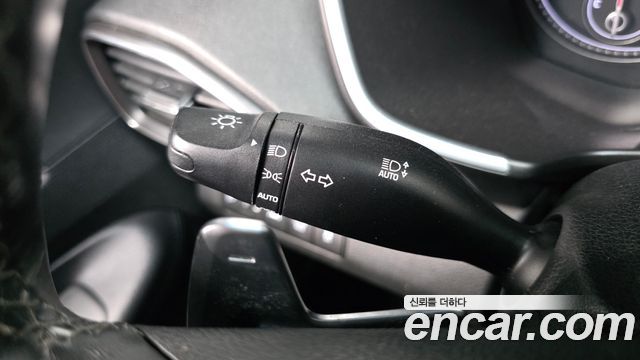 Hyundai Santa Fe Gasoline 2.5T 2WD Prestige 2021 — фото 32