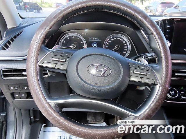 Hyundai Sonata (DN8) 2.0 Premium 2021 — фото 16