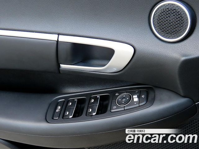 Hyundai Sonata (DN8) 2.0 Premium 2021 — фото 17